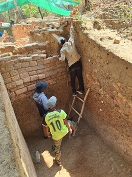 Fouilles archéologiques de Phon That – ville ancienne – mars 2026 – photo Nicolas Nauleau (© Projet CHAMPA).