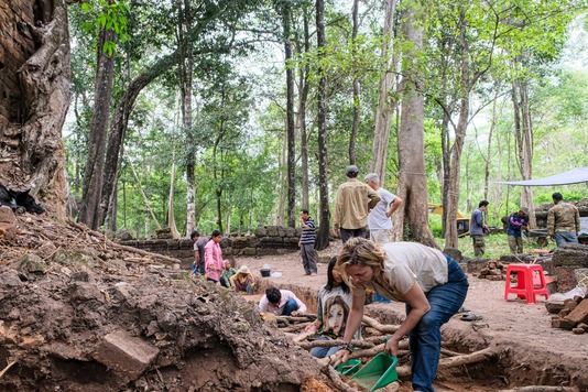 Excavation campaign on the Prasat Khna site