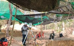 Relévés topographiques par l’équipe LiDAR – site de Phon That – mars 2026 (© Projet CHAMPA).